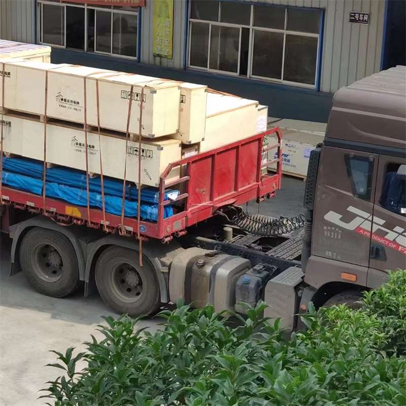 黑龙江双鸭山友谊县至新疆阿勒泰福海县物流专线，一站式服务，让您的货物畅行无忧